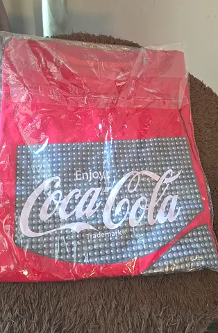 Retro "Enjoy Coca-Cola" Graphic T-Shirt - Size XL