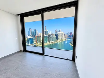 Premium 2BR | Peninsula Four | Canal & City Living