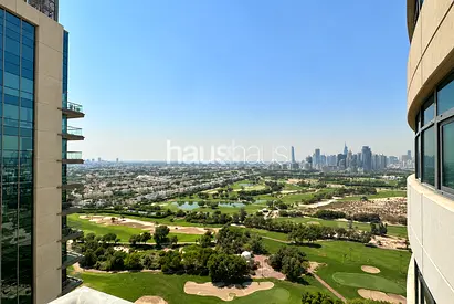 High Floor | 2 Bed | Spacious Layout | Upgraded