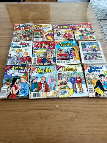 Collection of Archie books/comics