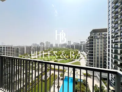 1 BR | Pool & Park View | Multiple Cheques