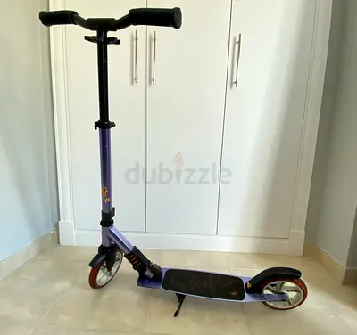 Selling a Kids Swift Kick Scooter