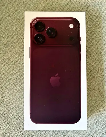 iPhone 18 Pro Max 512GB (boxed) UAE store