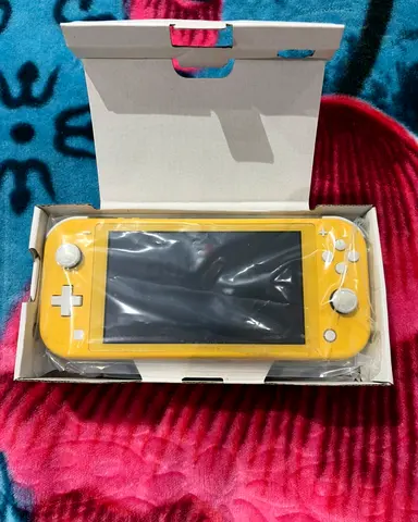 New Nintendo switch lite yellow version 🟡