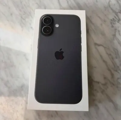 iPhone 17 (new in box) - Black - 256GB - IDRA Version