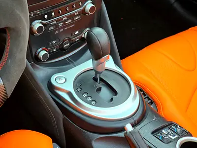2010 Nissan 370Z — миниатюра 15