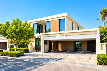 Upgraded Large Villa | 5BR+M | Single Row