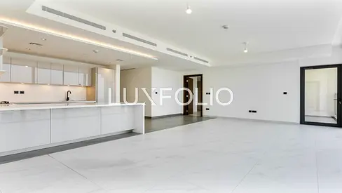 Low floor | Maids room | Vacant
