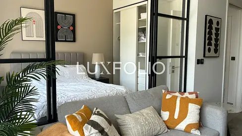 Fully Furnished | Low Floor | Vacant