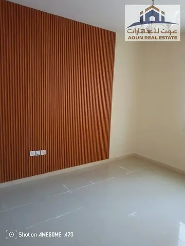 ✨PREMIUM DEAL✨ Fully Renovated 3BR + Maid's in Al Khan | Balcony with Open View, 6 Cheques
