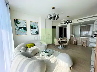 One Park Avenue - 2BHK Fully Furnished & upgraded