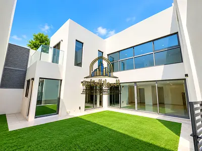 Elegant 4BR Courtyard Home | Al Zahia Lilac