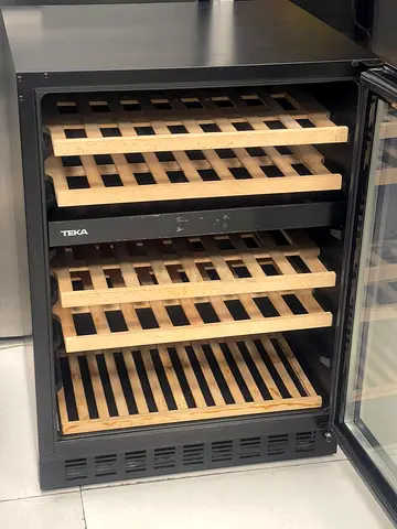 TEKA Wine Cooler – 46 Bottles | Black Glass