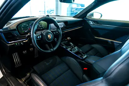 2025 Porsche 911 — миниатюра 14