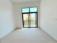 Spacious 1BHK Available in Harrington