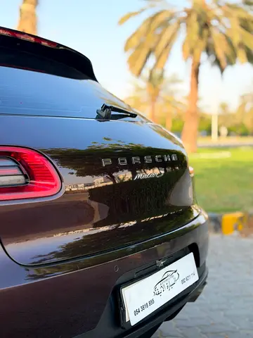 2016 Porsche MACAN — миниатюра 12