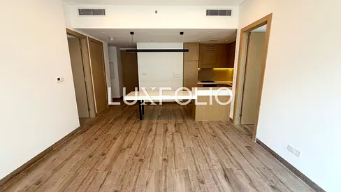 12 Cheques | Maid Room | Vacant Now