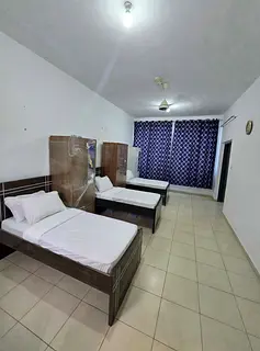 Bed space available for executive male