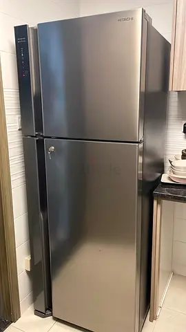 Fridge Hitachi invater new model excellent condition big size