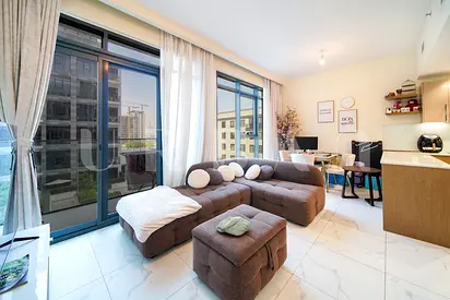 Lavish 1BR | Pool & Burj Khalifa View | High Floor
