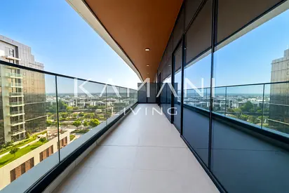 Dual View | Vacant | View Now