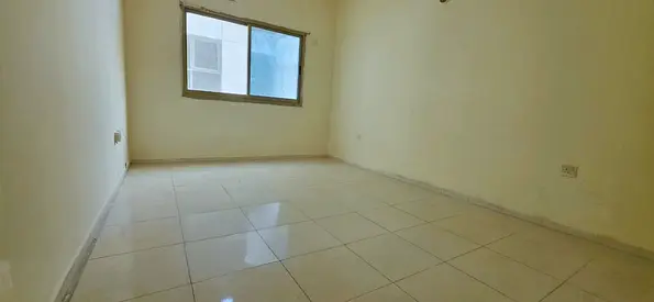 VACANT STUDIO | NEAR SALAHUDDIN METRO | AL MURAQBAT