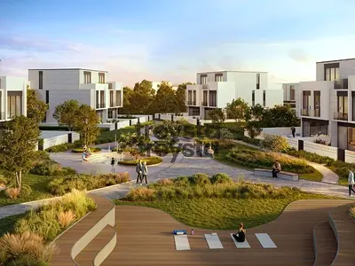 Luxury 5-Bed Villa in Jumeirah Golf Estates