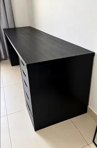 IKEA DESK