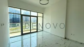 Spacious & Bright | Ready to Move | Community View