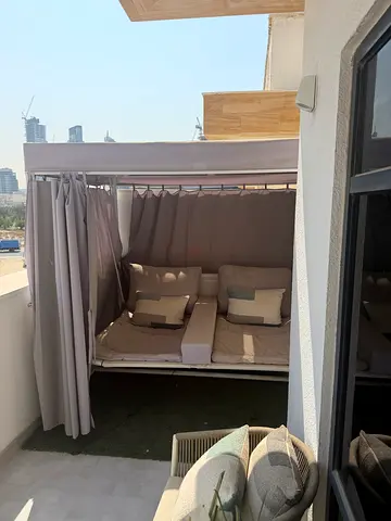 Outdoor swing