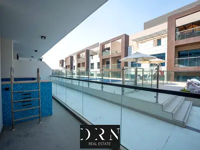 DIRECT POOL VIEW | BRAND NEW | PRIVATE POOL