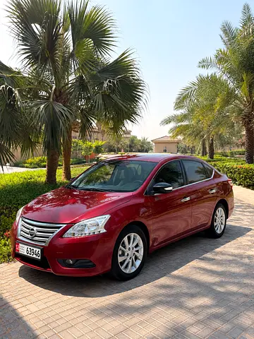 Nissan Sentra SL 2016 GCC Specs Sunroof Push start
