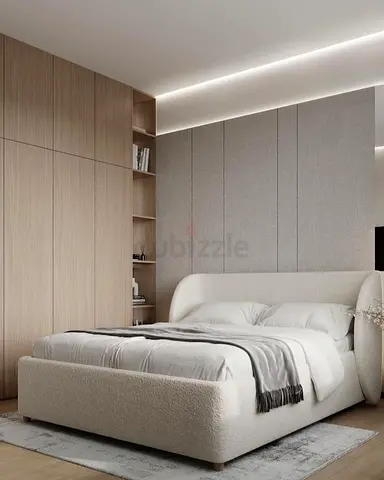 Brand New 180*200 king size wingback boucle bed design