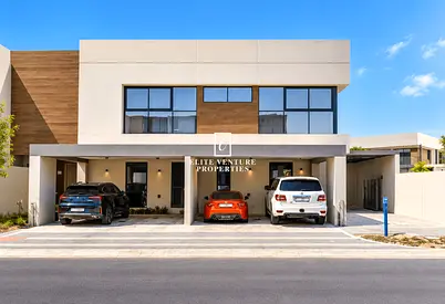 CLOSE TO AMENITIES | SINGLE ROW | CLOSE TO GLOBAL VILLAGE