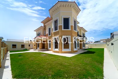 Brand New | Modern Design | GCC