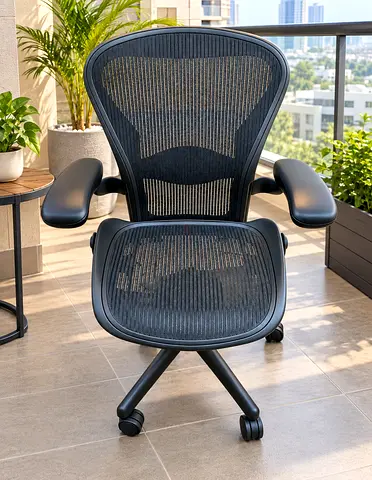 Herman miller classic Mesh Office Chair with Adjustable Armrests — Black
