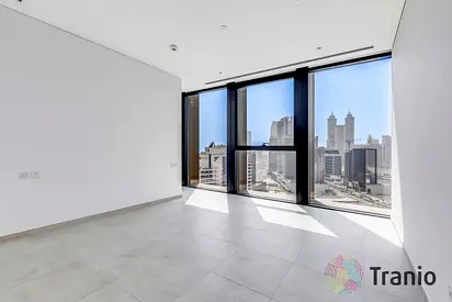 Beautiful City View | Equipped Kitchen | Modern