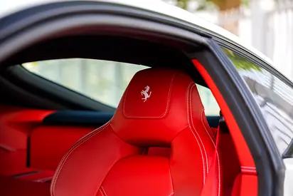 صورة مصغرة 17 لـ 2014 Ferrari F12 BERLINETTA
