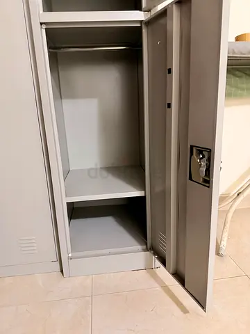 Metal Storage Locker / Small Wardrobe Cabinet - Good Condition