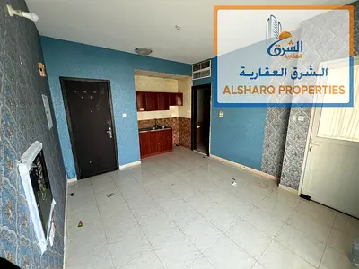 استديو مساحه كبيره بلكونه باطلاله مفتوحه موقع متميز وخدمي وقريب من كل الخدمات