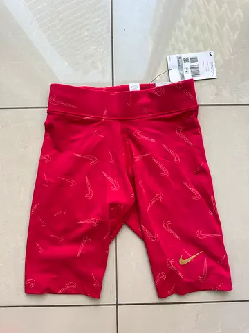 Shorts leggings Nike 18 aed pink for sale xs size