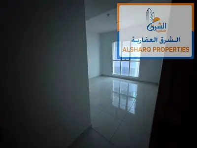 غرفتين وصالة-2حمام-غرفة ماستر-تكييف مركزي-خزاين في الحايط-موقع مميز-سهل المخرج لدبي والشارقة