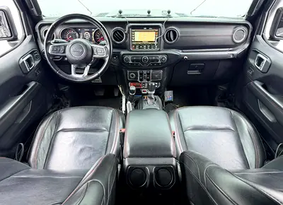 صورة 9 لـ 2020 JEEP GLADIATOR