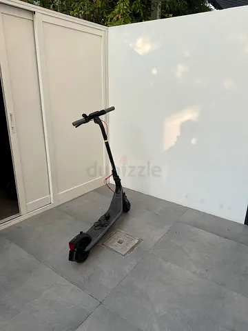 Ninebot e2 plus slightly used