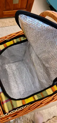 Picnic basket set with cooler compartment