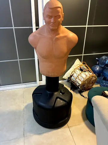 Freestanding Body Opponent Training Dummy (BOB) Heavy Bag boxing/ kickboxing / mma / jiu jitsu / bjj