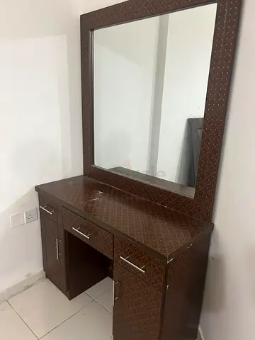 Dressing table for sale moving out