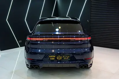 2025 Porsche CAYENNE — миниатюра 18