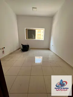 Affordable one-bedroom apartment with a living room in Al-Nab'ah; excellent layout featuring a spaci