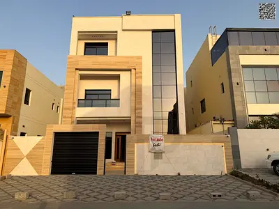 Own a spacious villa with a private rooftop in a prime location!